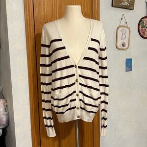 Forever 21 White & Maroon Cardigan - Women’s Size Medium